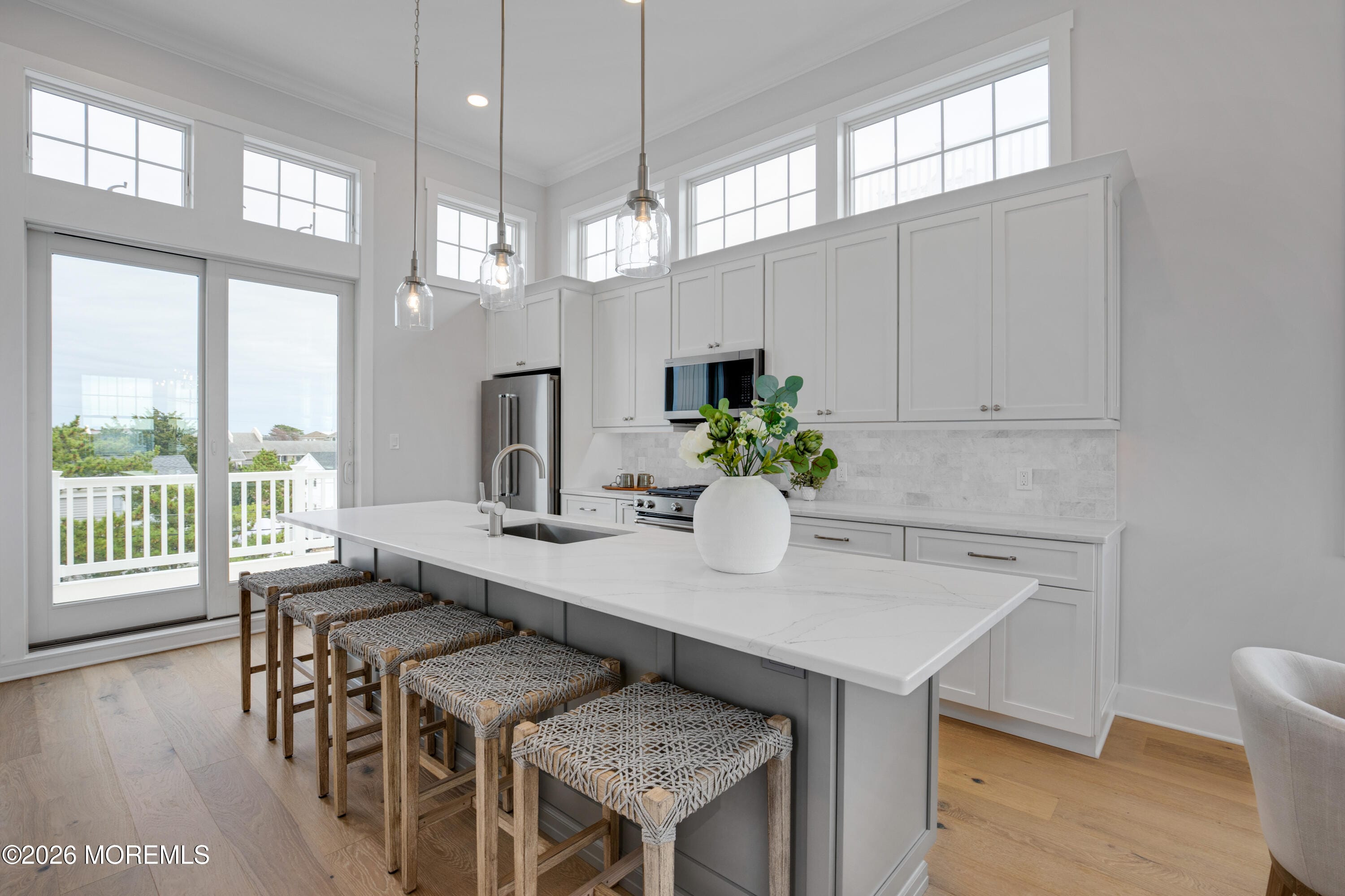 10 B W Marshall Avenue Image 4