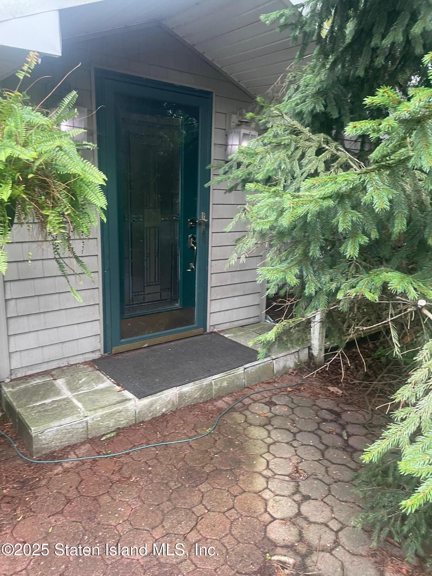 16 Stevenson Place, Staten Island, NY, 10309