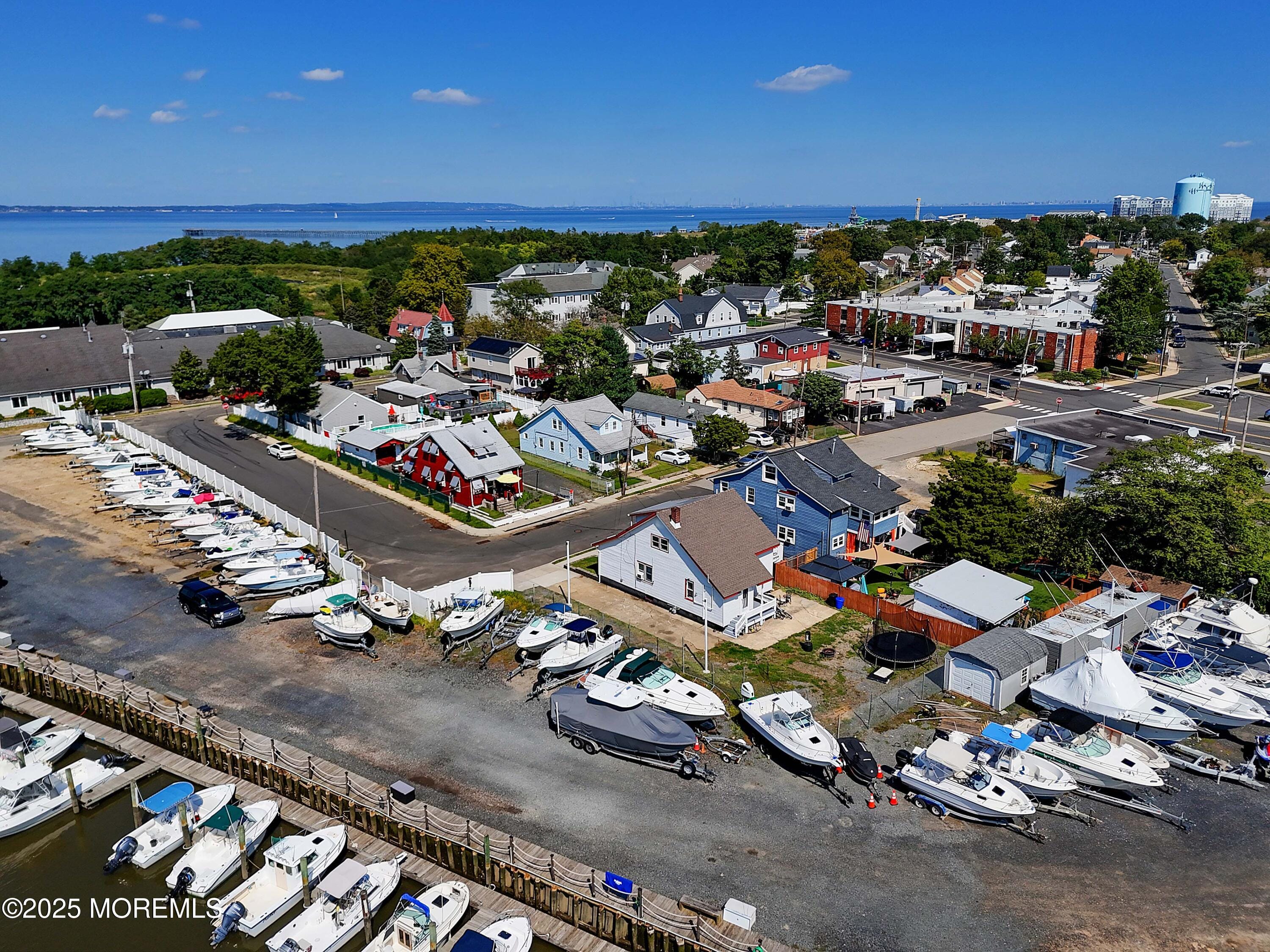 32 Seawood Avenue Image 3