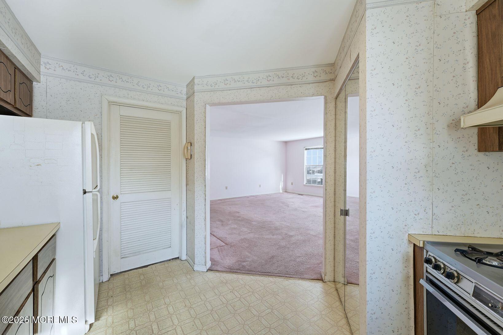 1502 Buckingham Circle, Middletown, NJ, 07748 image 14