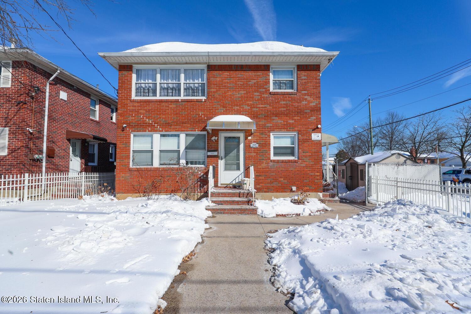 369 Burgher Avenue Image 4