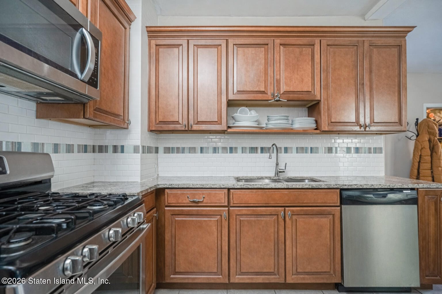 379 Freeborn Street, Staten Island, NY, 10306 image 6