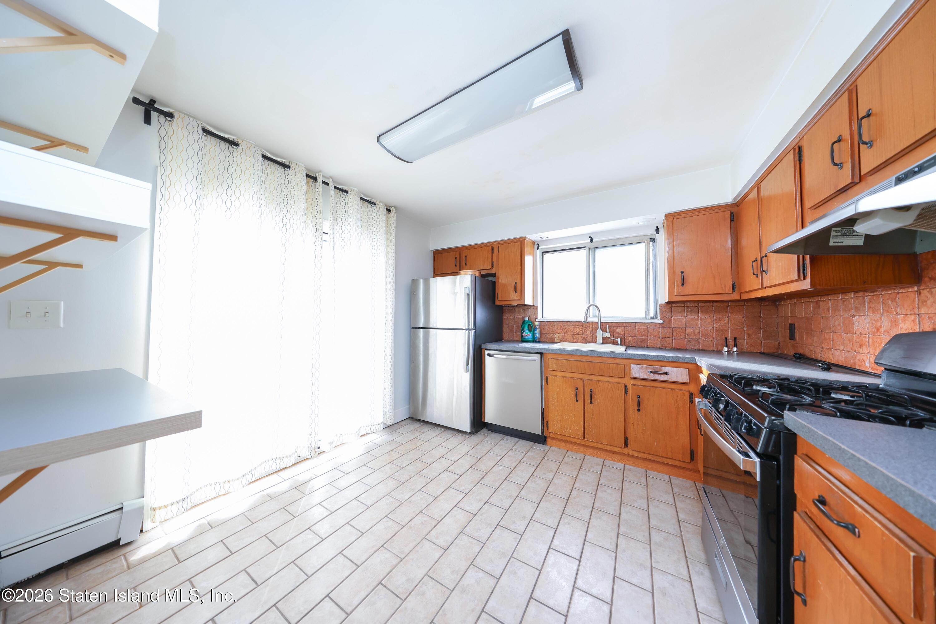 314 Harold Street, Staten Island, NY, 10314 image 14