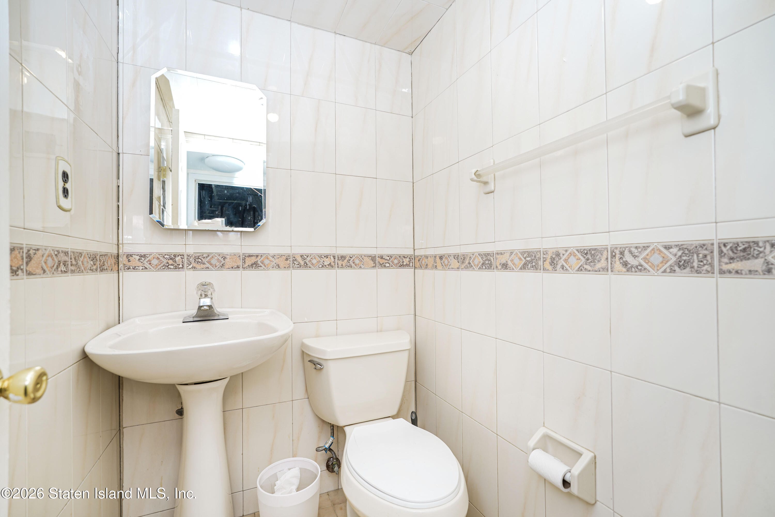 17 Leo Street #A, Staten Island, NY, 10314 image 12