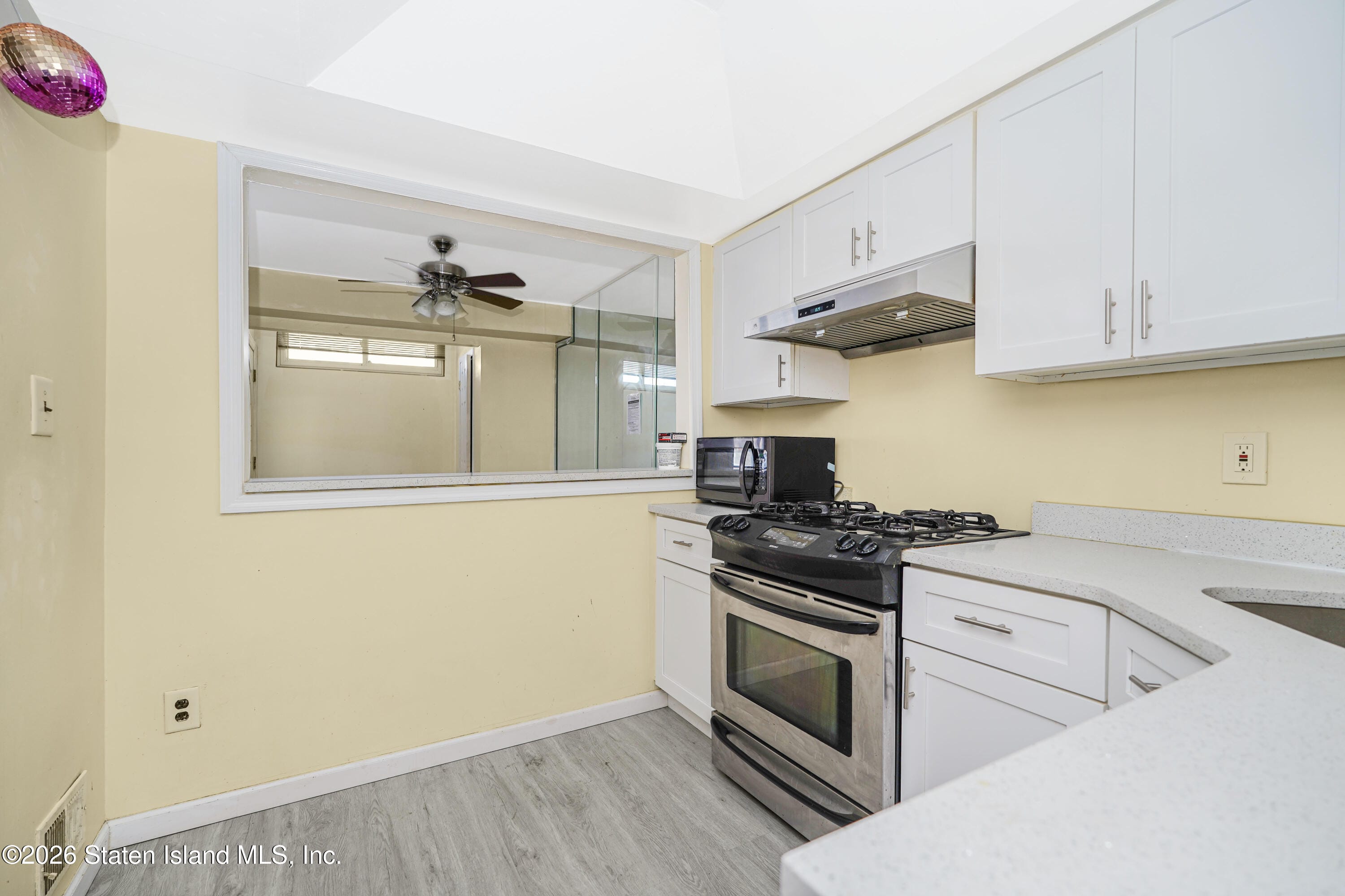 17 Leo Street #A, Staten Island, NY, 10314 image 9