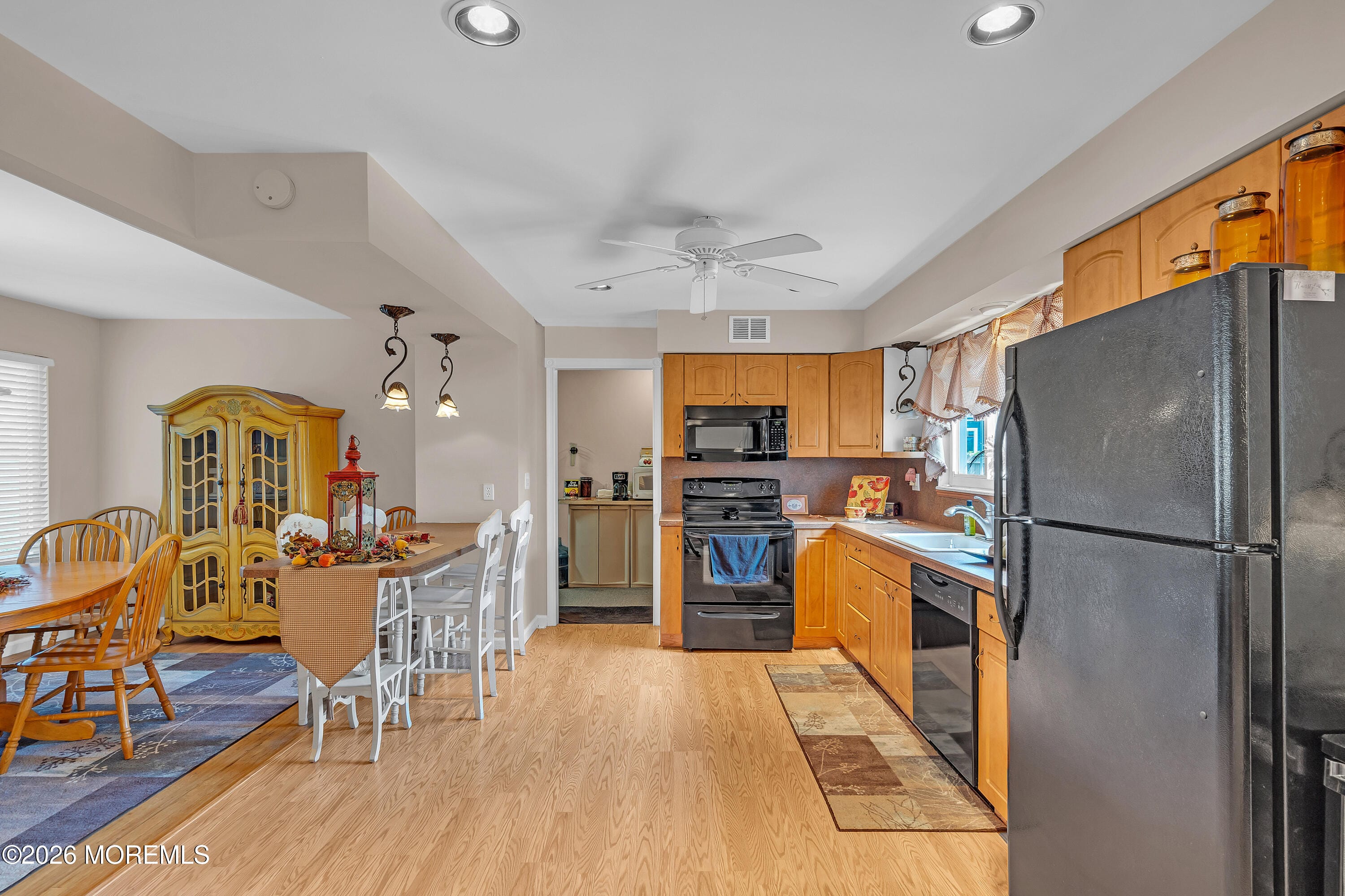 2 Apache Drive, Toms River, NJ, 08753 image 25