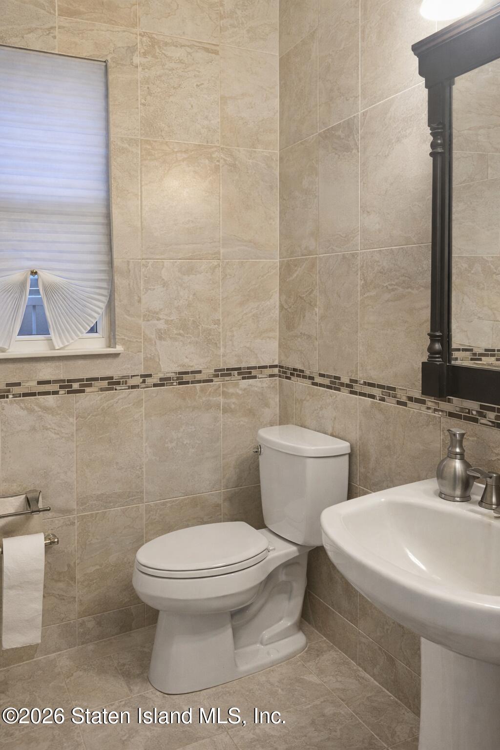 81 Tuckahoe Avenue Image 3