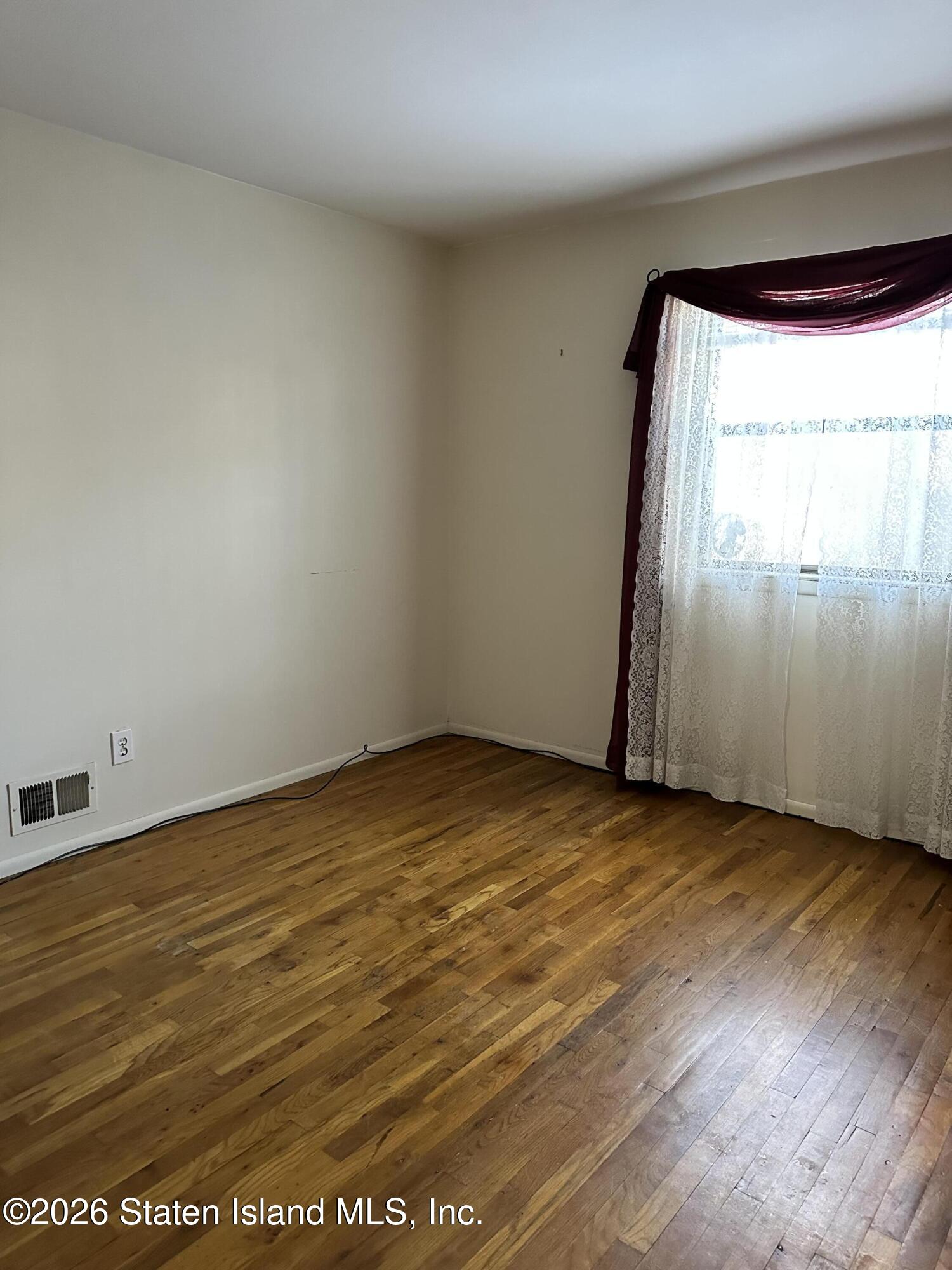 81 Tuckahoe Avenue, Staten Island, NY, 10312 image 12