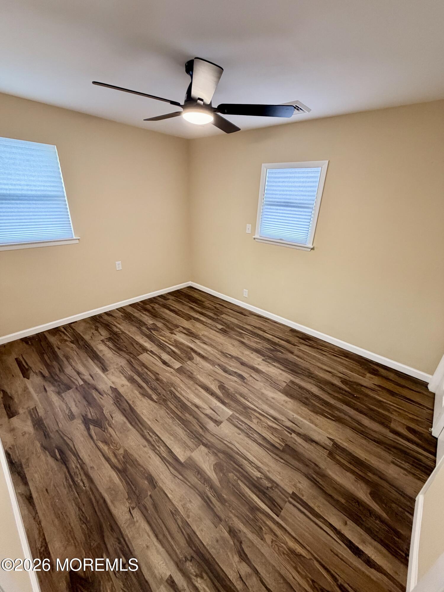 2268 Mount Hood Lane Image 4