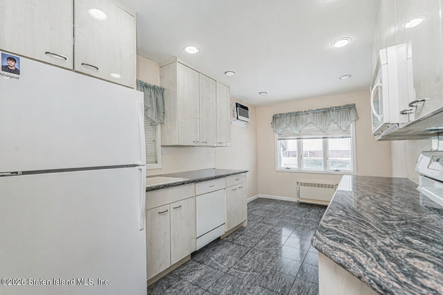 678 Bement Avenue, Staten Island, NY, 10310 image 14