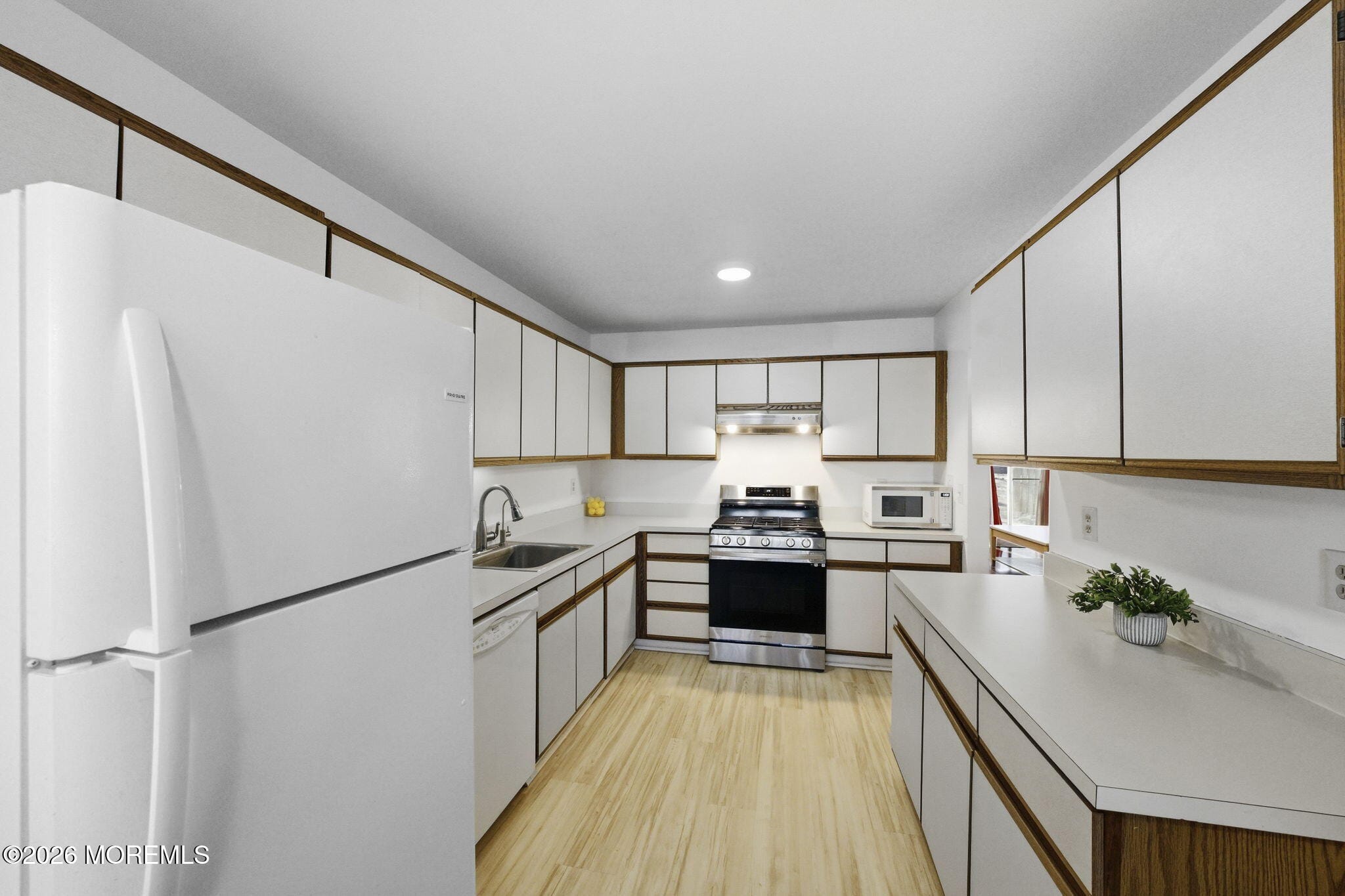 99 Woodmere Drive 705, Sayreville, NJ, 08859 image 21