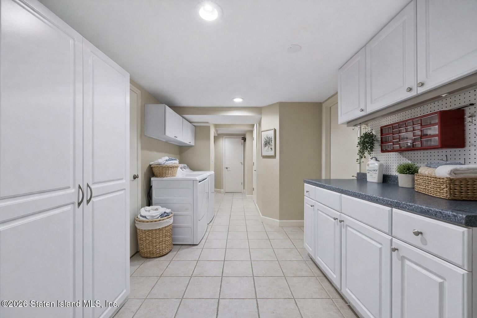 70 Woodvale Loop, Staten Island, NY, 10309 image 43