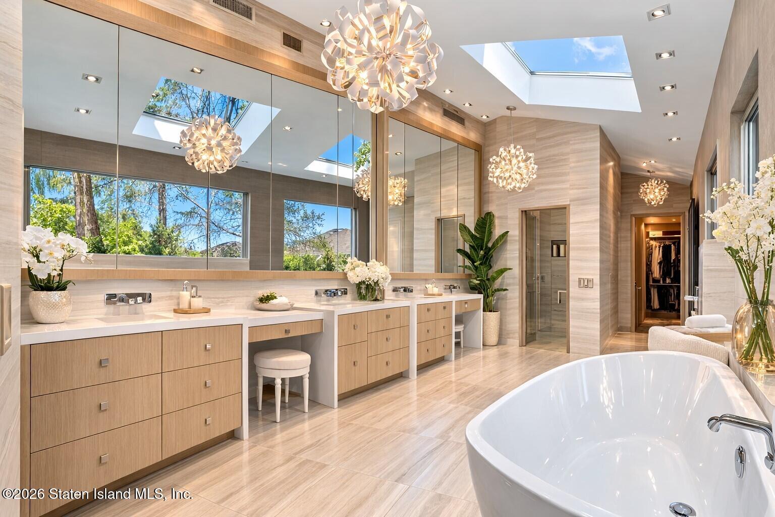 70 Woodvale Loop, Staten Island, NY, 10309 image 31