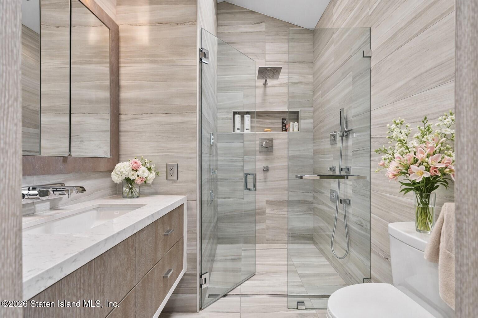 70 Woodvale Loop, Staten Island, NY, 10309 image 32