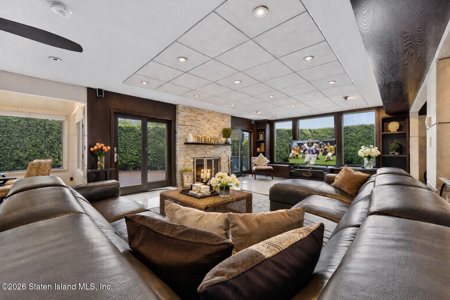 70 Woodvale Loop, Staten Island, NY, 10309 image 23