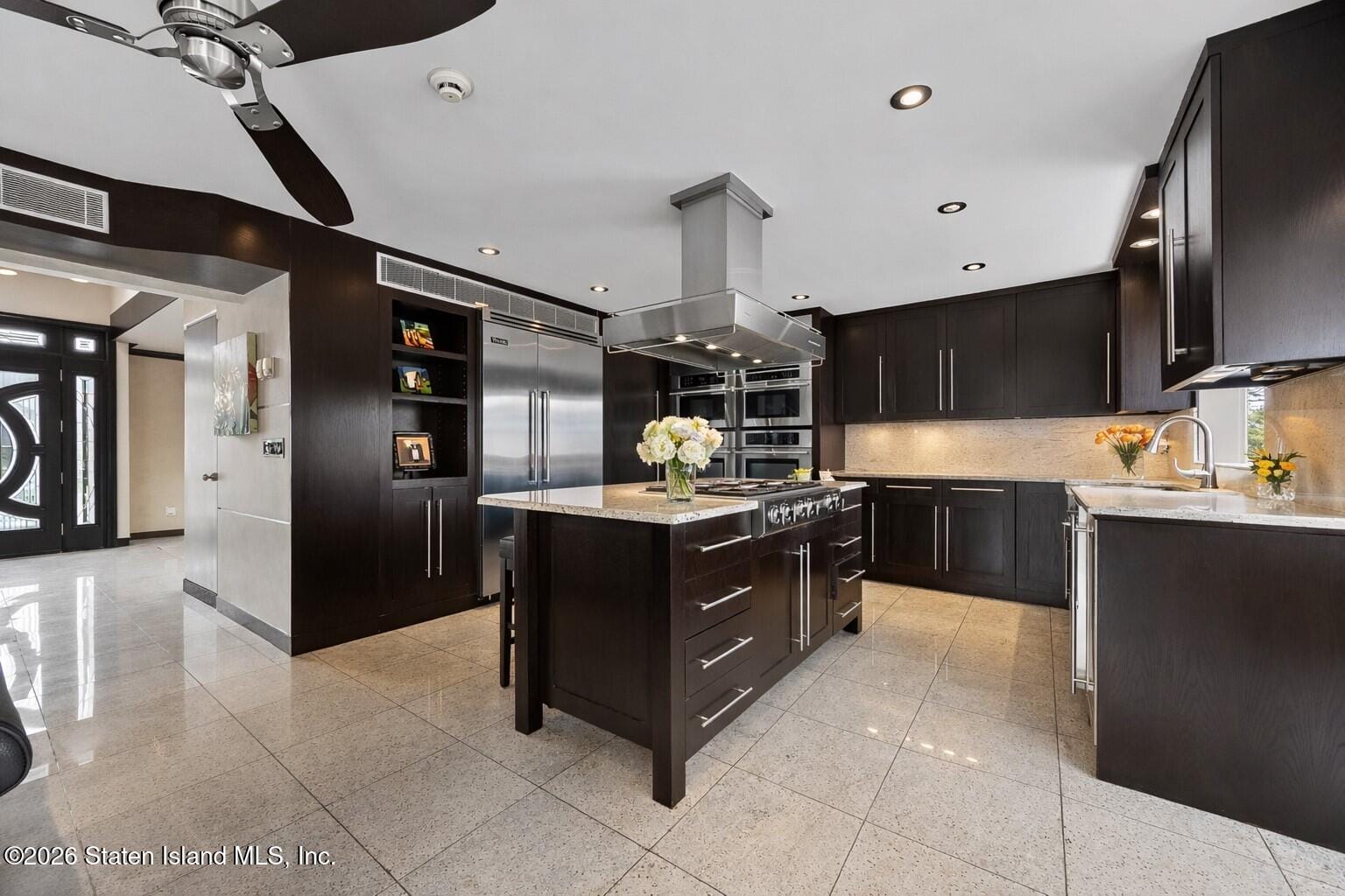 70 Woodvale Loop, Staten Island, NY, 10309 image 16