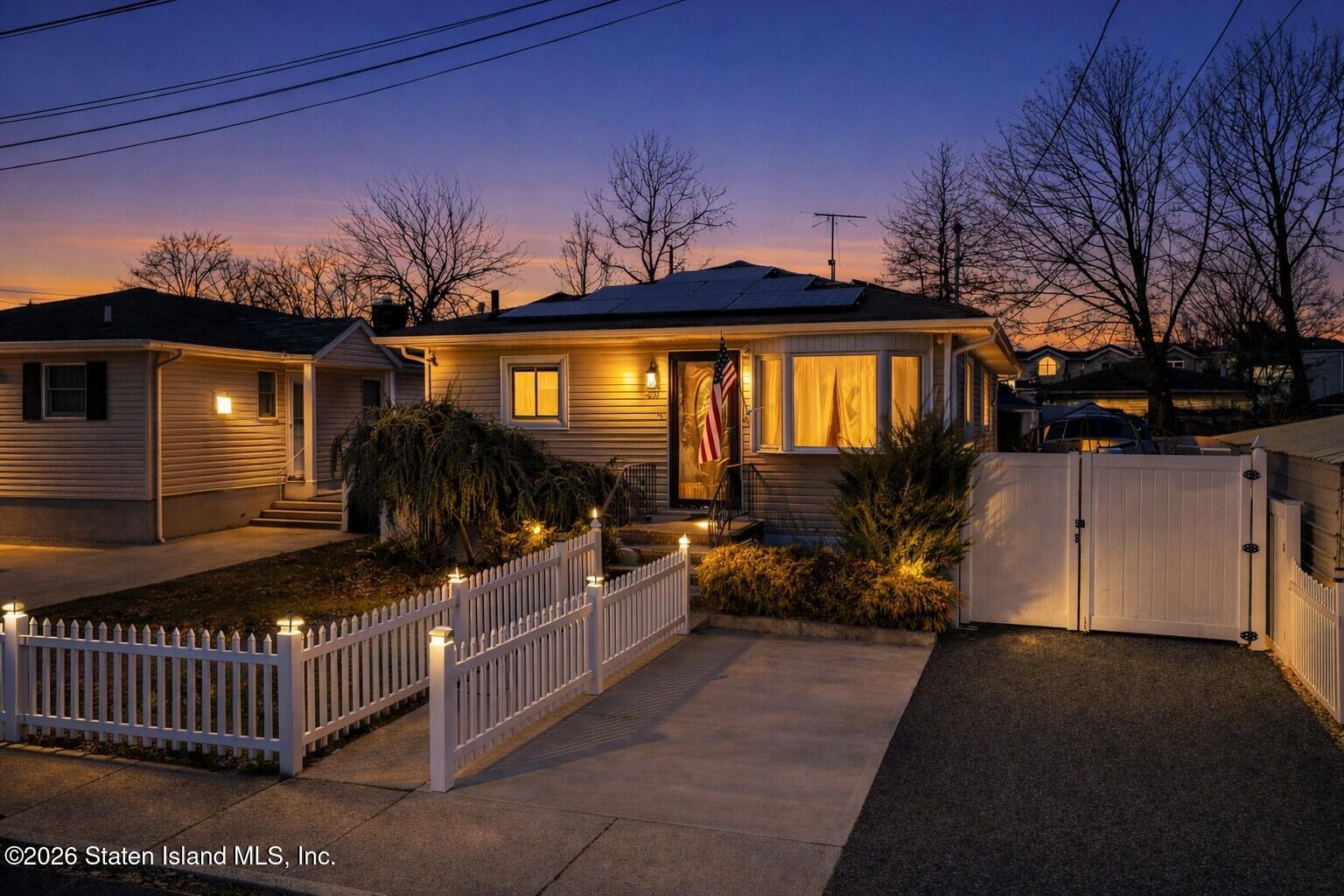 407 Stoneham Street Image 2