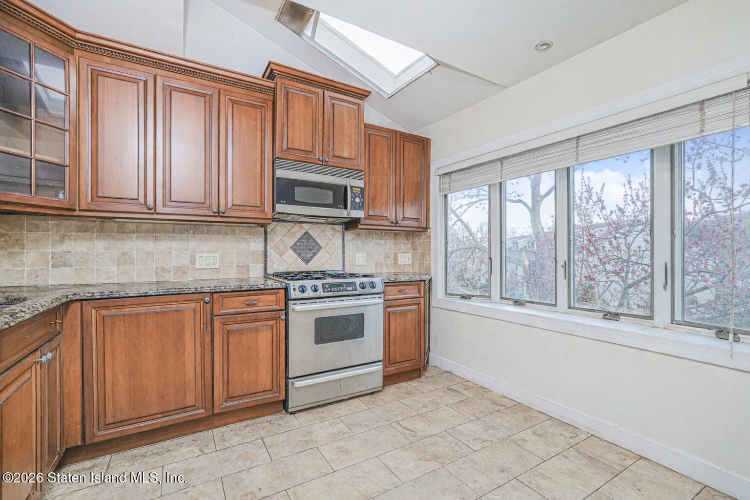 120 Dinsmore Street A, Staten Island, NY, 10314 image 22