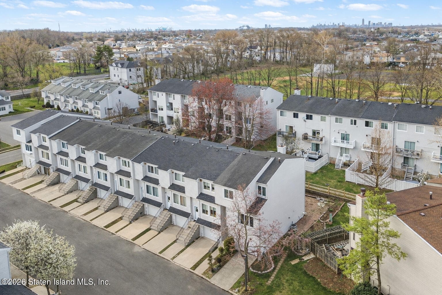 120 Dinsmore Street A Image 5