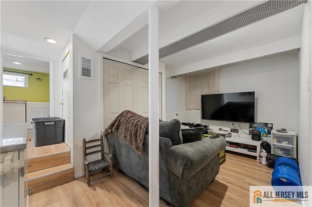 609 Harrison Place, Linden, NJ, 07036 image 25
