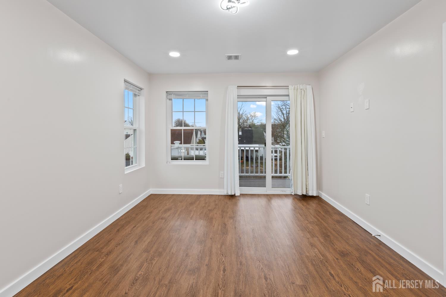 33 McAuliffe Drive, North Brunswick, NJ, 08902 image 13