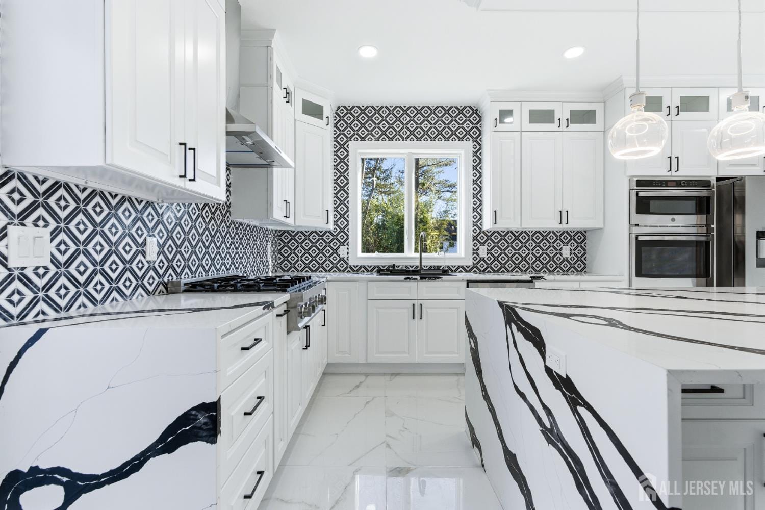 4 Hemlock Drive, Edison, NJ, 08820 image 16