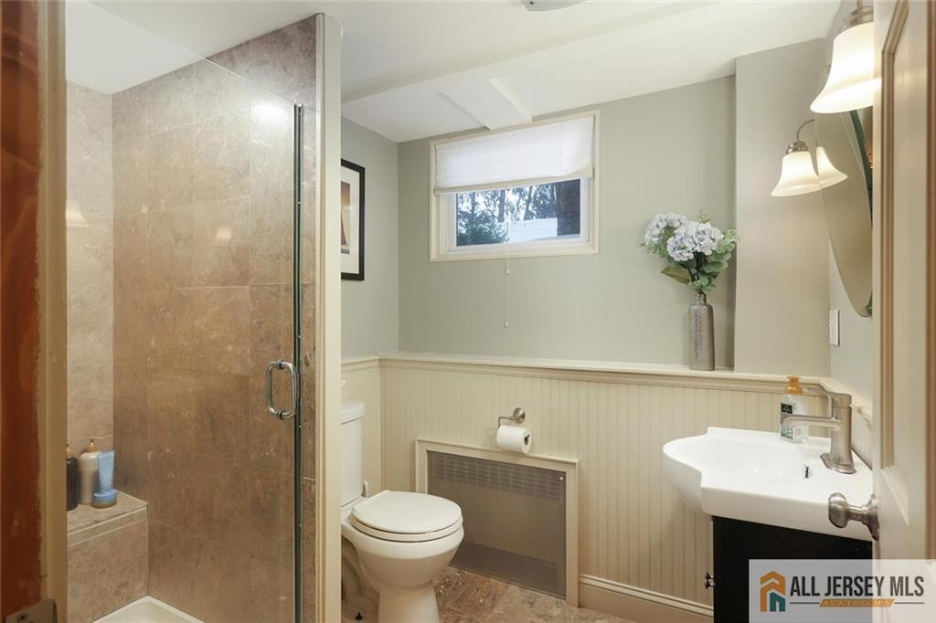 25 Beverly Court, Metuchen, NJ, 08840 image 24