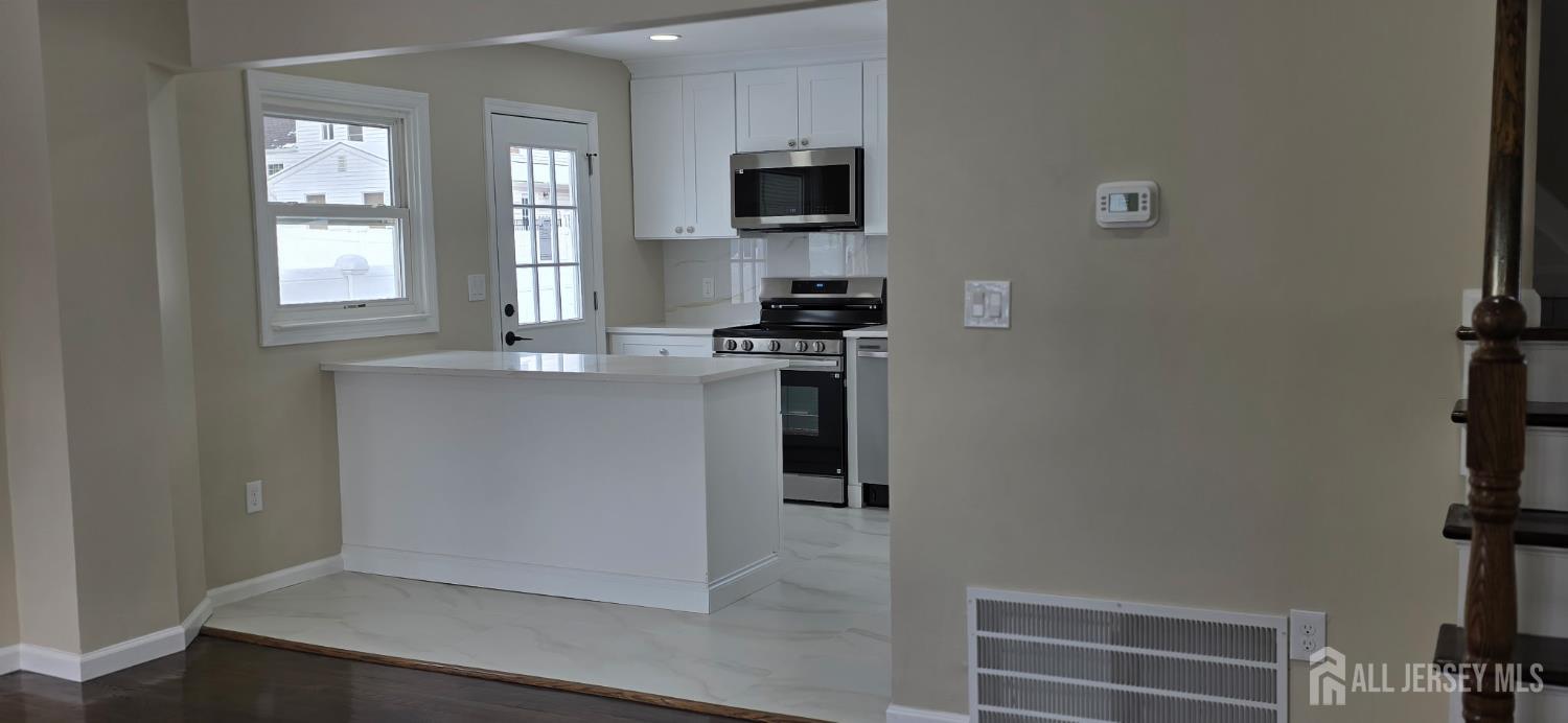 22 Robin Place, Sayreville, NJ, 08859 image 8