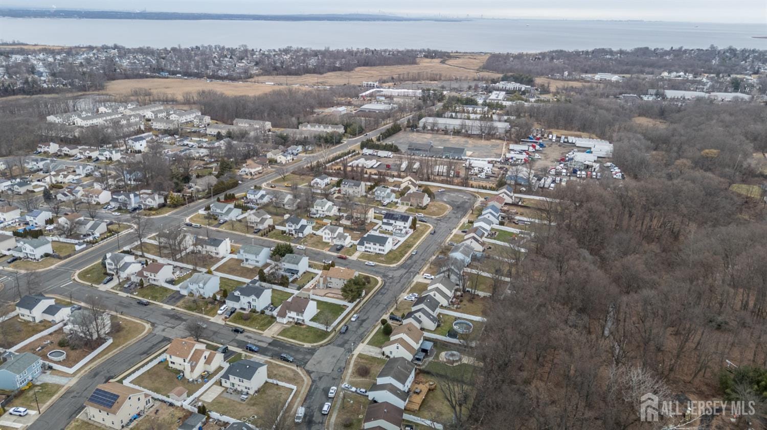 285 Nathan Court, Aberdeen, NJ, 07721 image 43