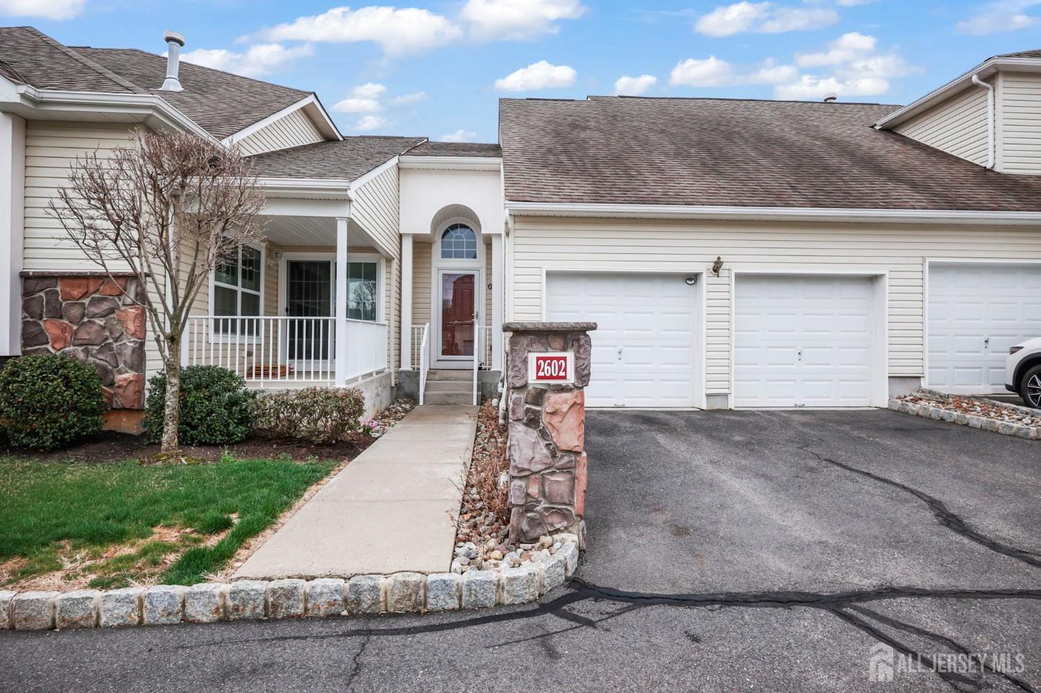 2602 Schindler Drive Image 2