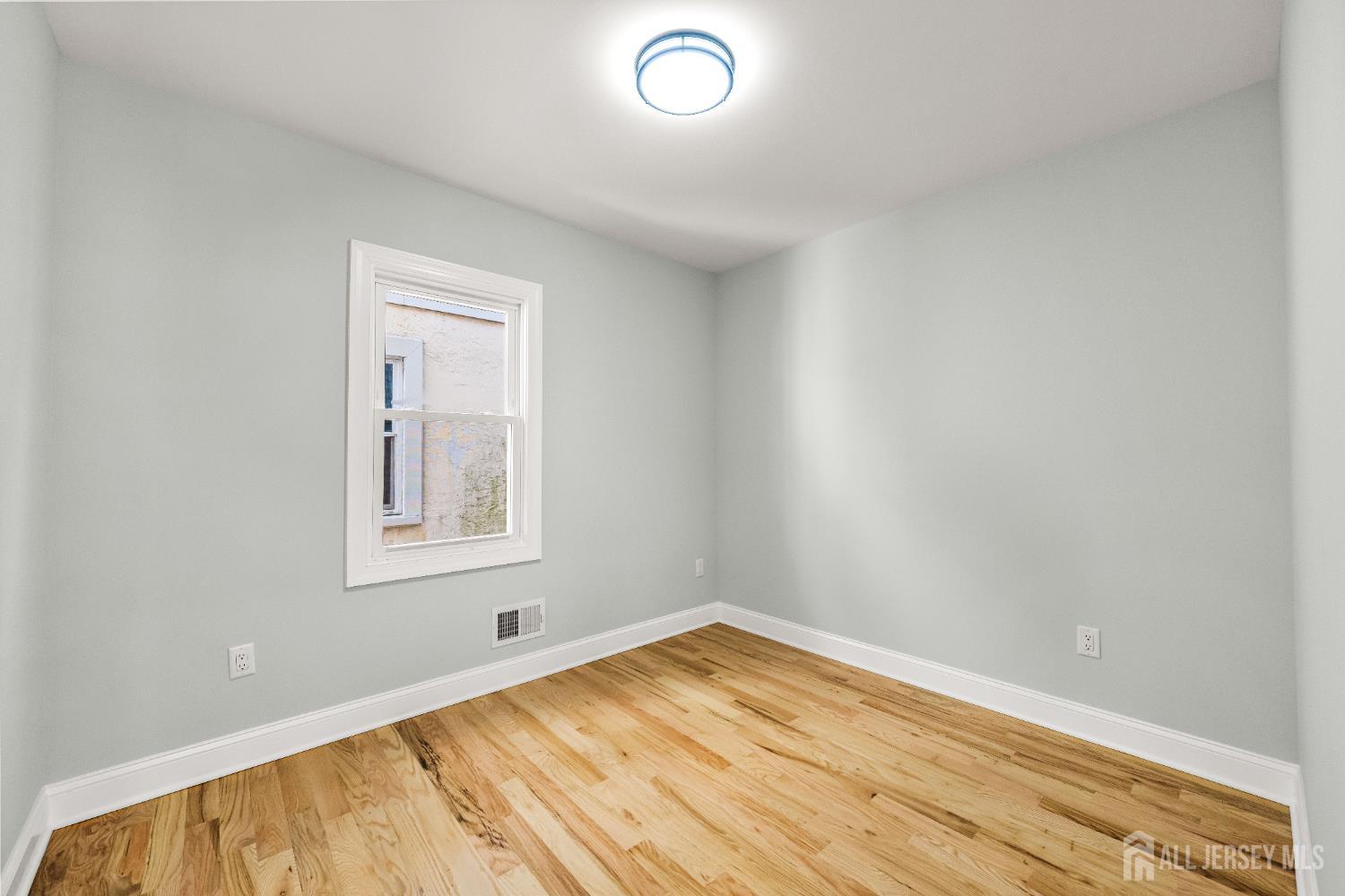 38 S 6th Avenue, Highland Park, NJ, 08904 image 16