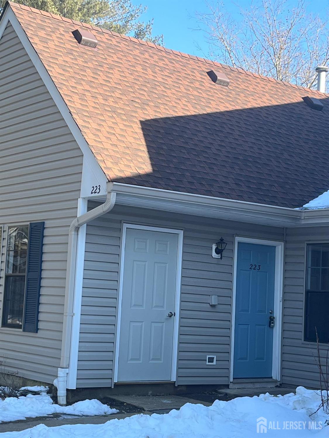 223 Wycoff Way West Way Image 2