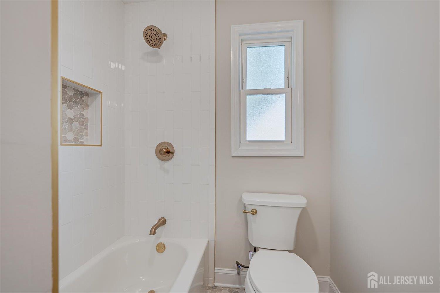 35 Kendall Drive, Sayreville, NJ, 08859 image 29