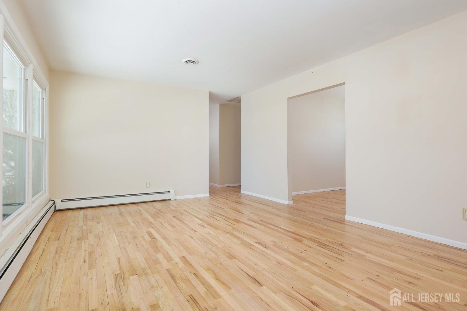 42 Running Brook Road Image 3