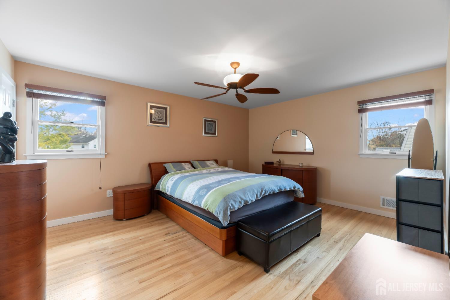 990 Hoover Drive, North Brunswick, NJ, 08902 image 20