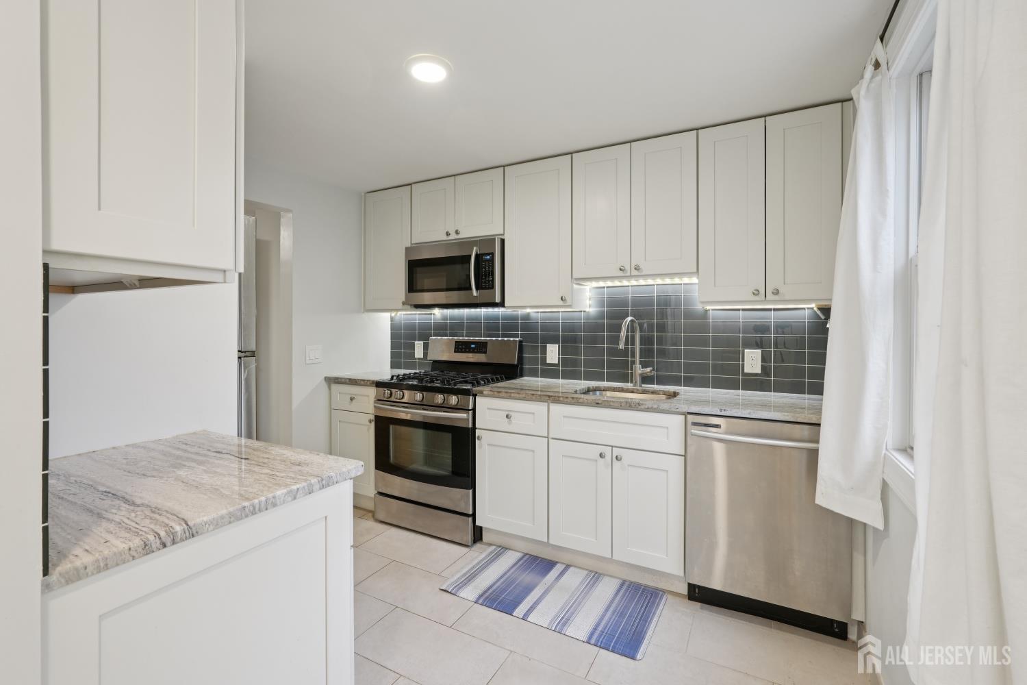 190 Conlogue Avenue, South Amboy, NJ, 08879 image 13