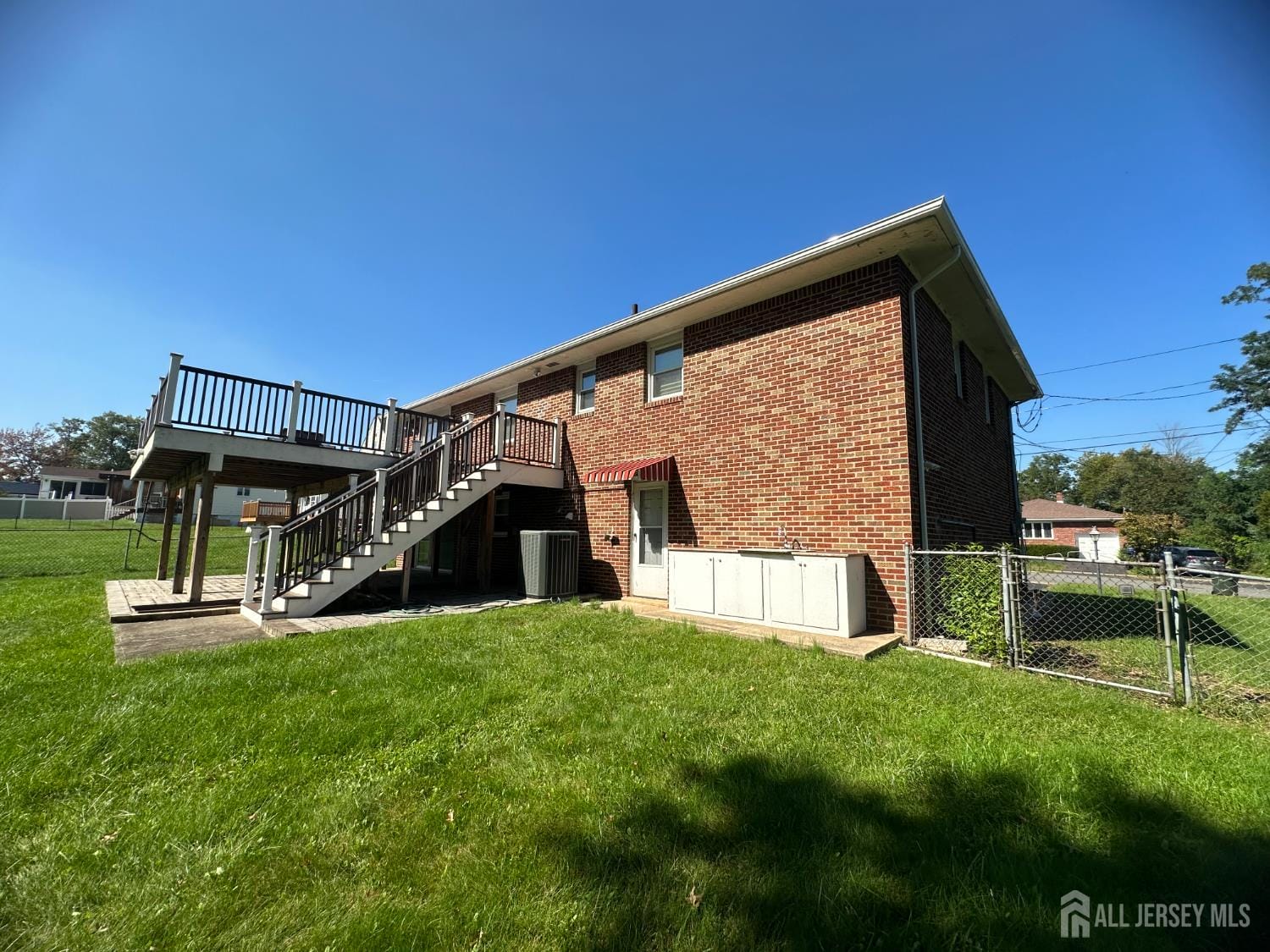 9 Holly Road Image 4