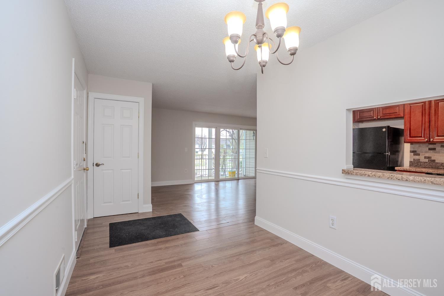 22 Amberly Court, Franklin Twsp, NJ, 08823 image 10