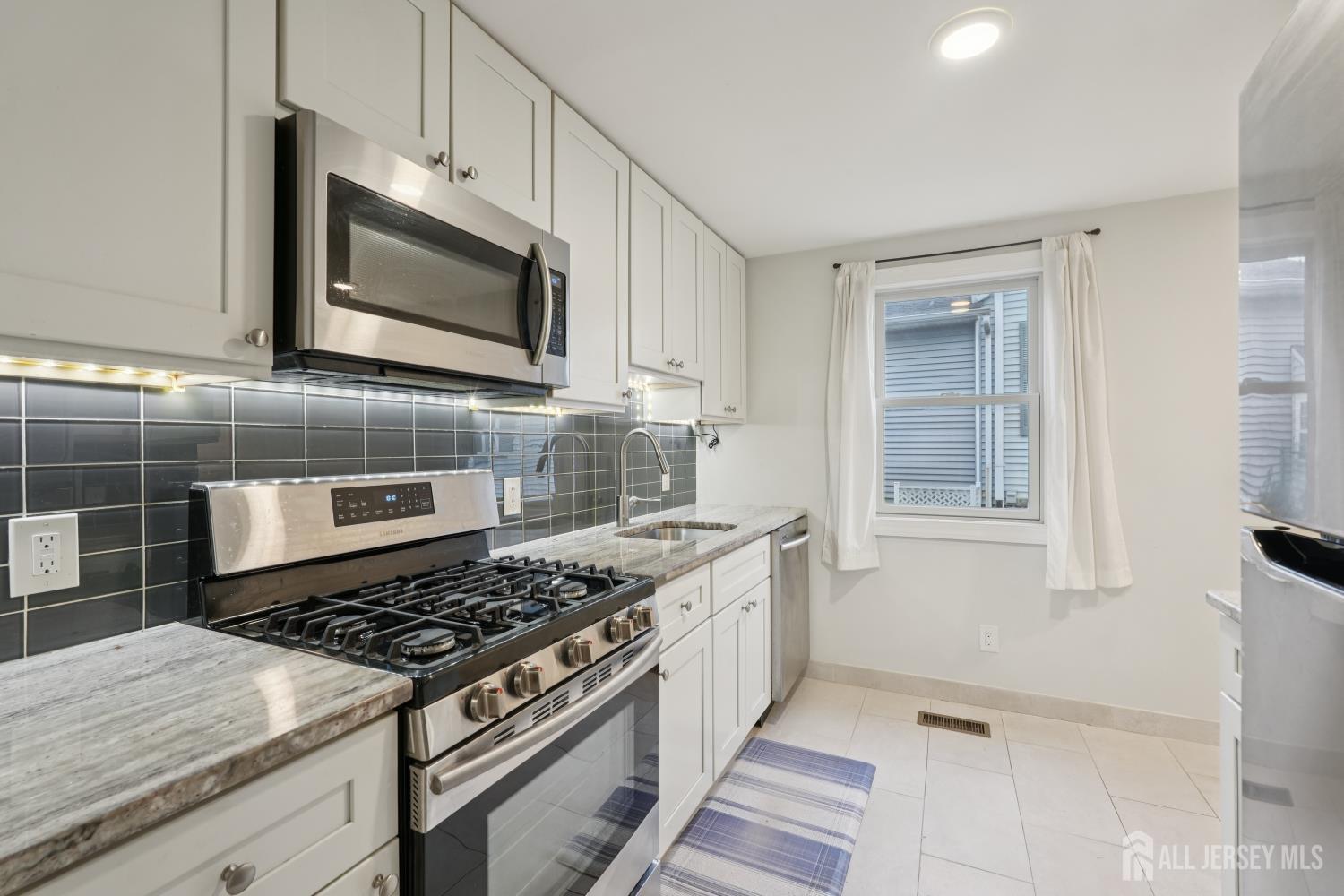 190 Conlogue Avenue, South Amboy, NJ, 08879 image 12