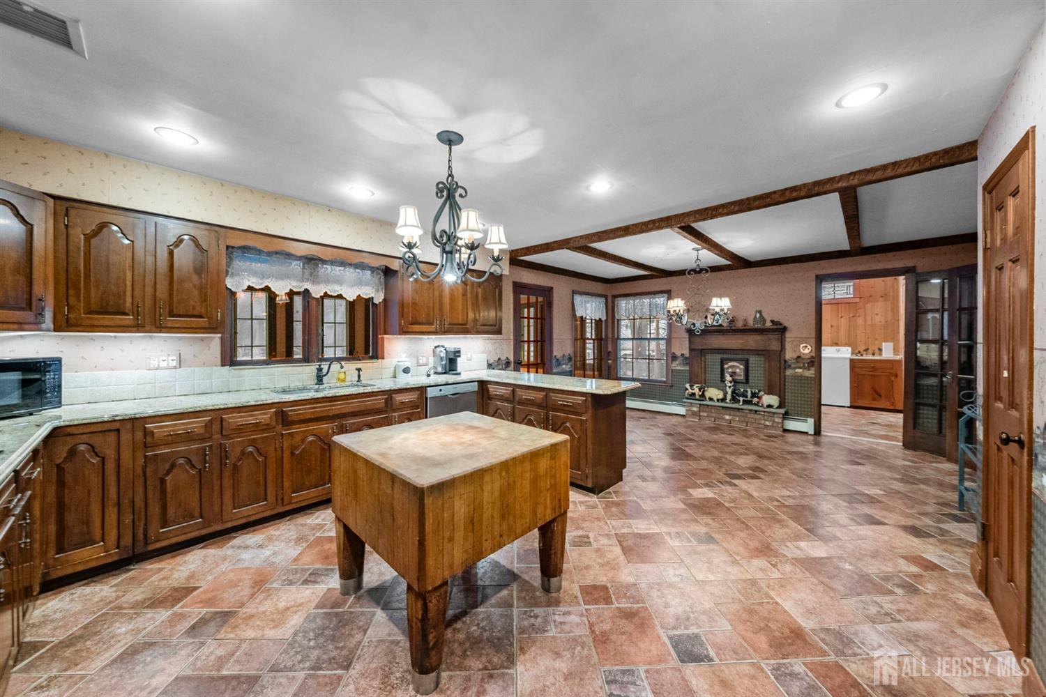 402 Main Street, Manalapan, NJ, 07726 image 13