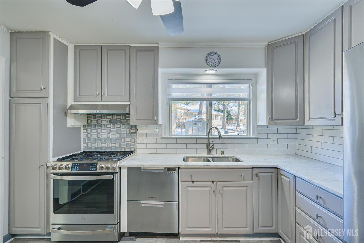 9 Olden Road, Edison, NJ, 08817 image 15