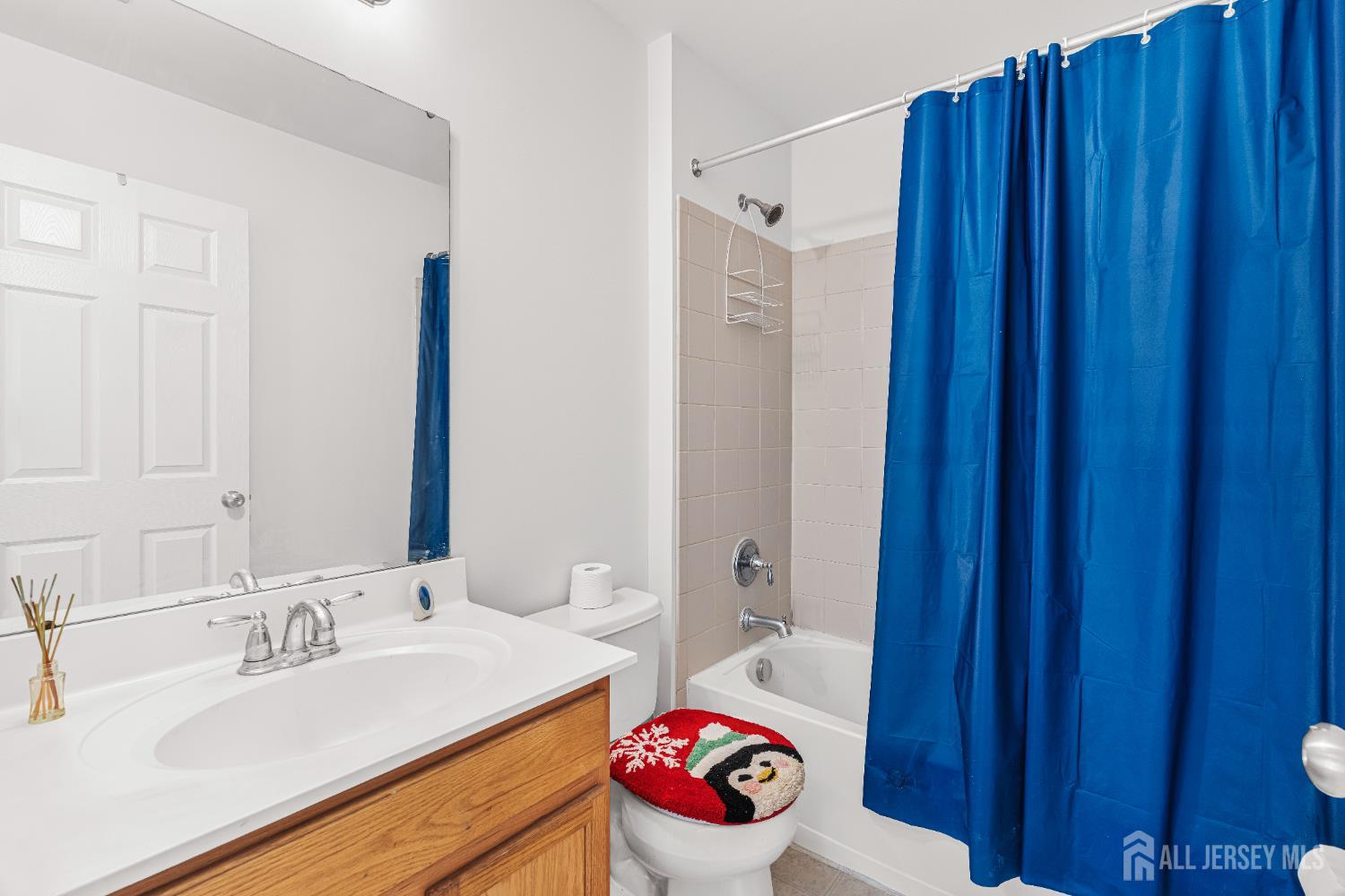 406 Arnold Drive, Florence, NJ, 08518 image 37