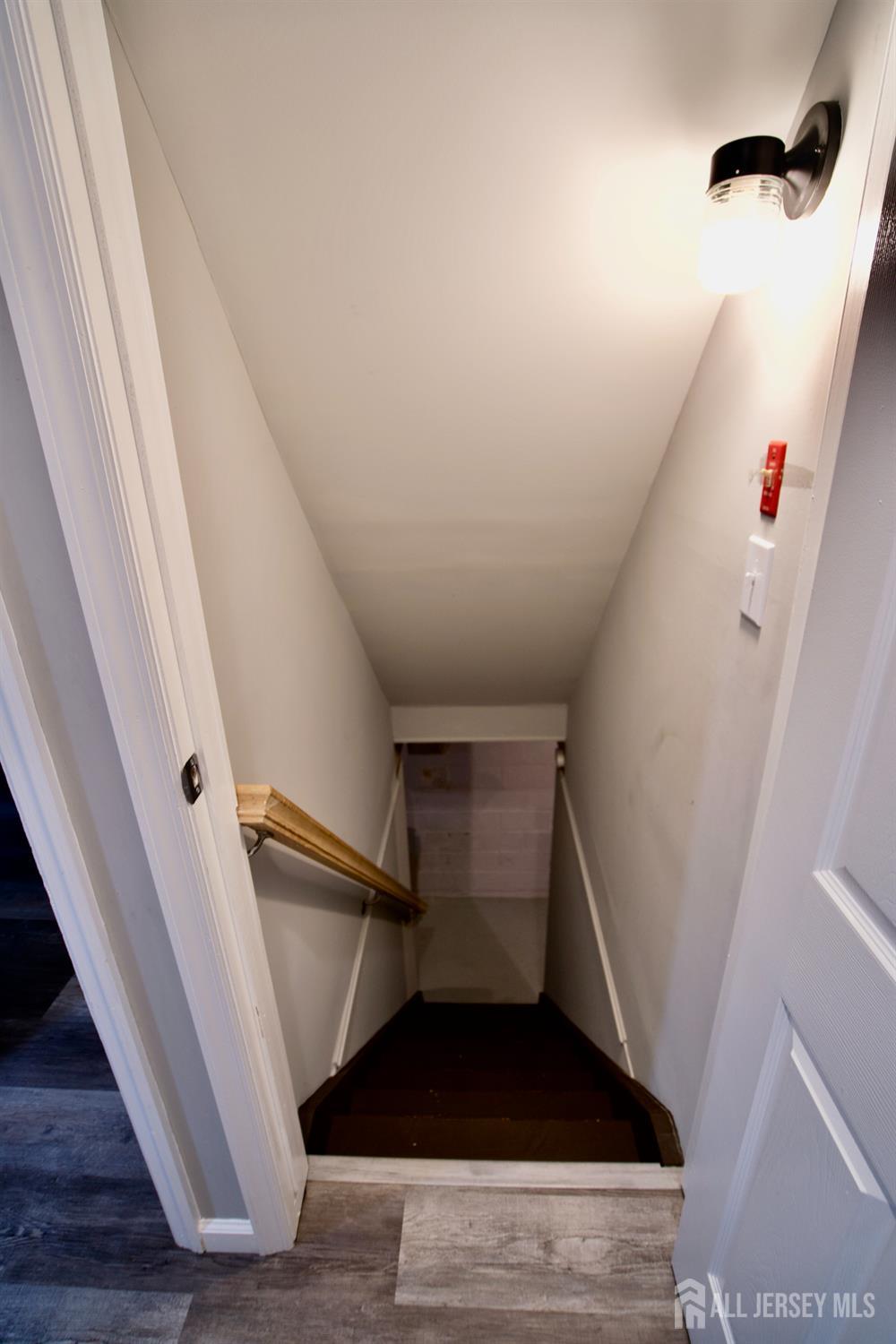 193 Old Road, Sewaren, NJ, 07077 image 18