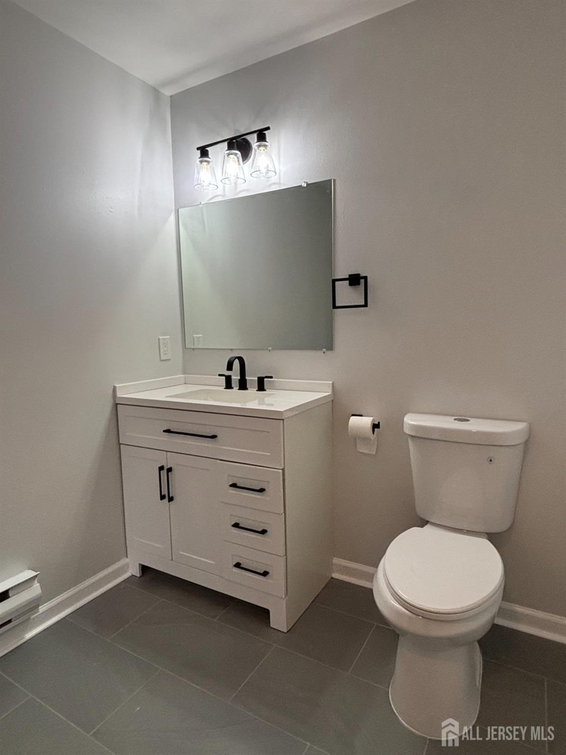 659-B Azalea Plaza, Monroe, NJ, 08831 image 13