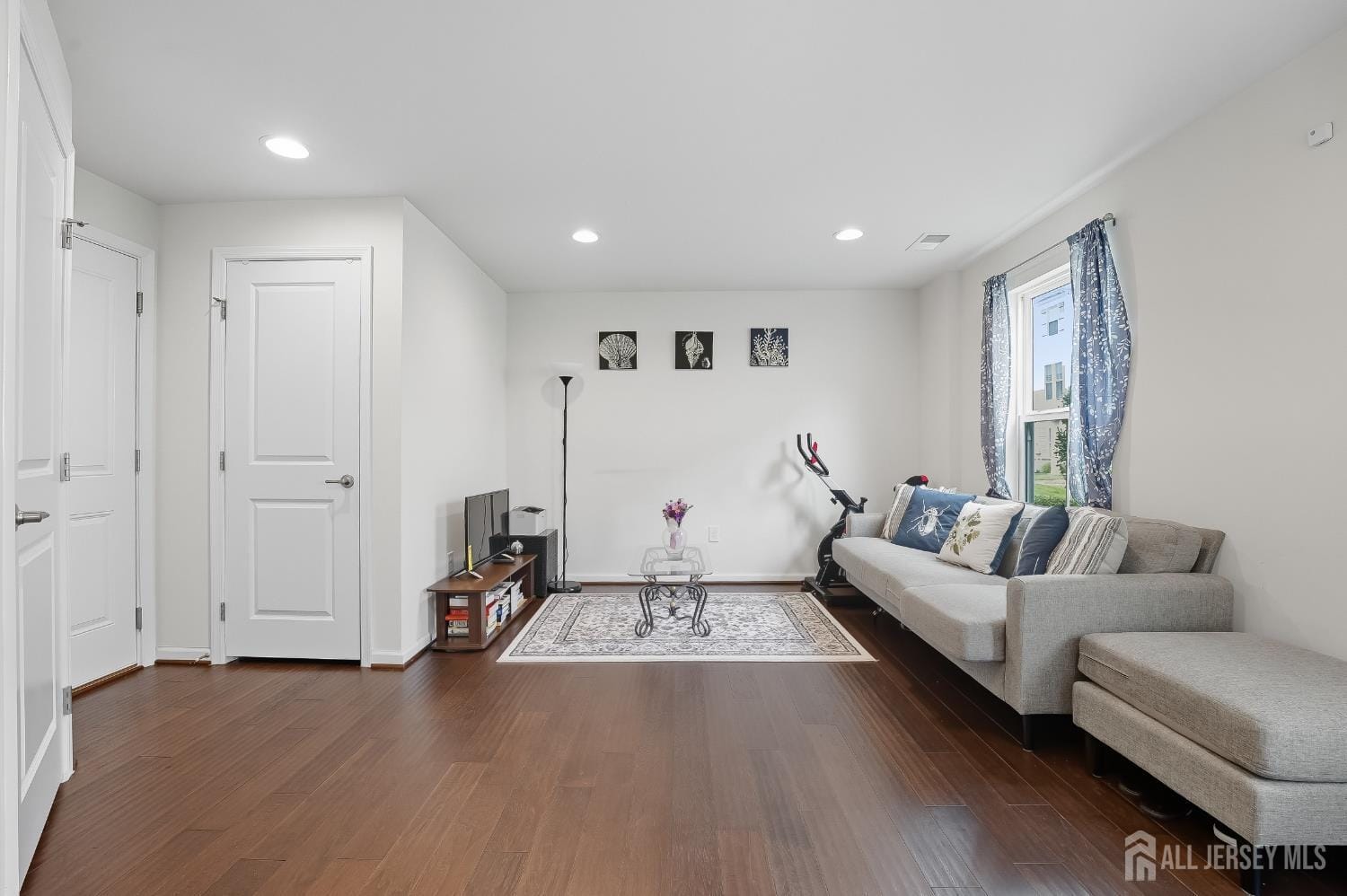 805 Bayside Court, South Amboy, NJ, 08879 image 24