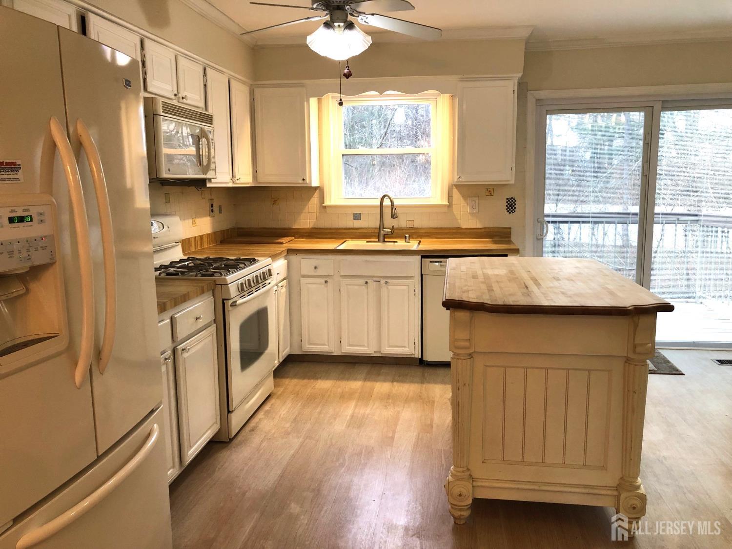 705 Sharon Garden Court, Woodbridge Proper, NJ, 07095 image 9