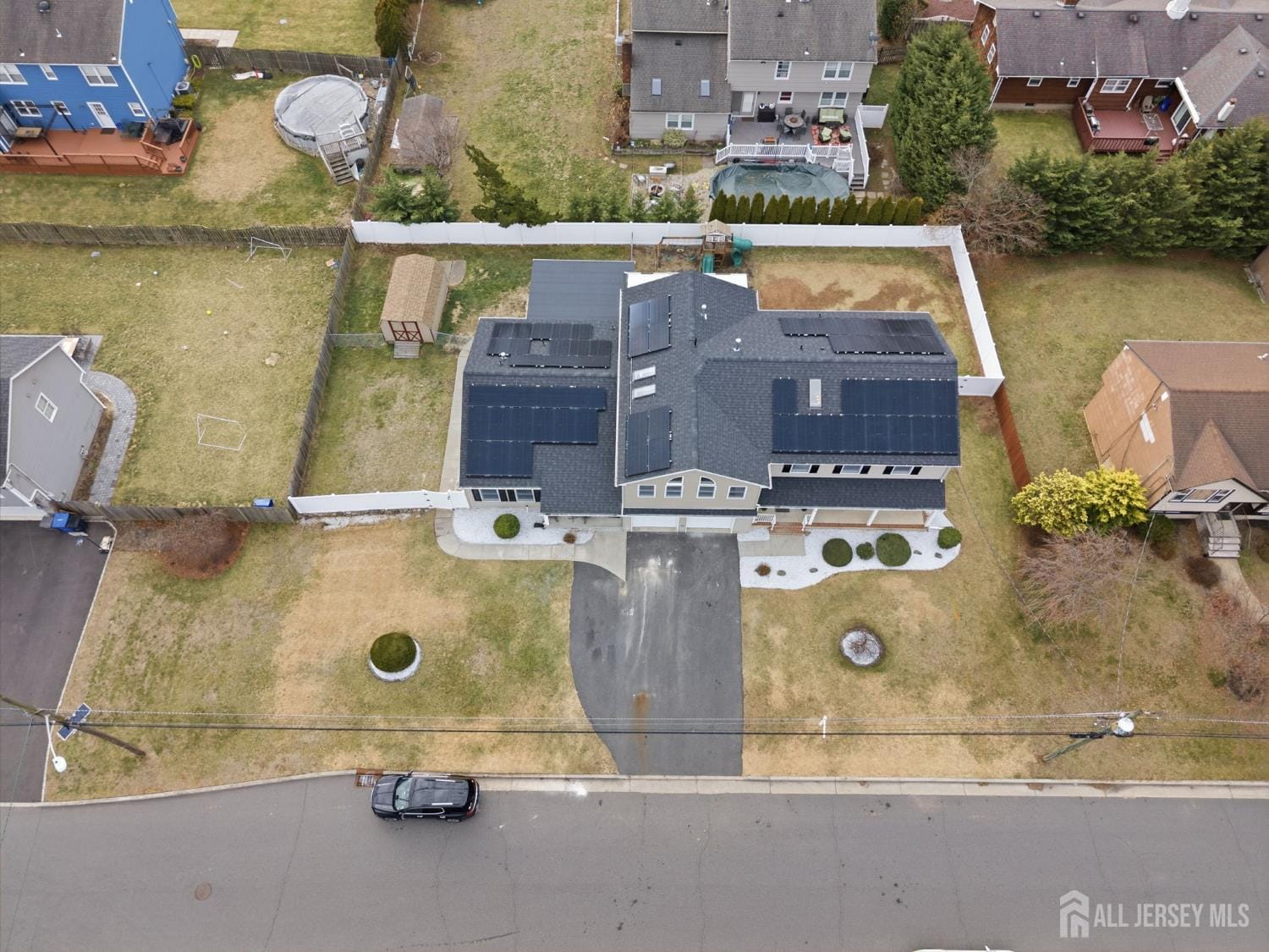 230 Arlington Avenue Image 4