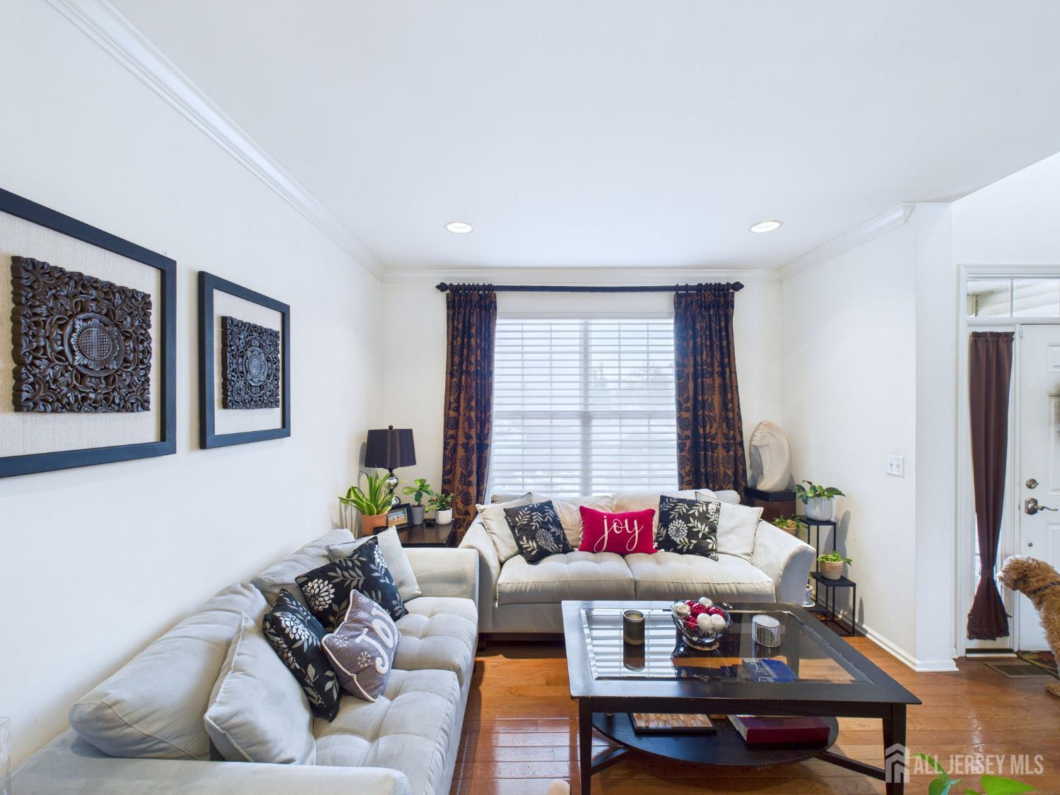 28 Wisniewski Road Image 3