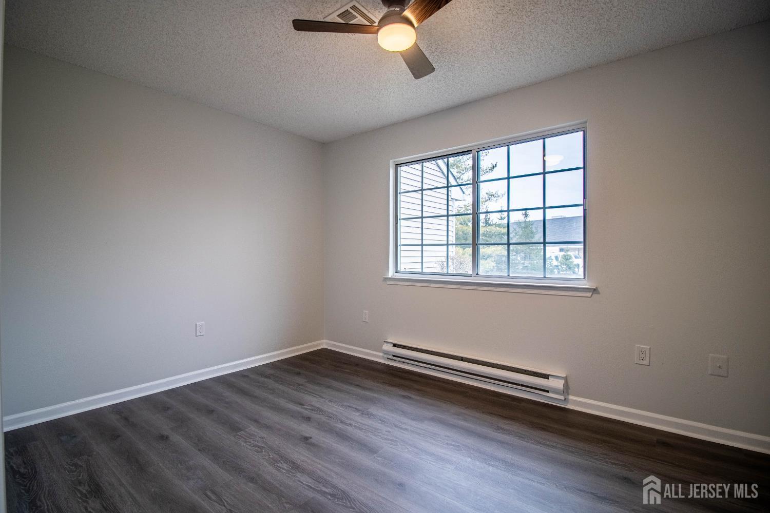 659-B Azalea Plaza, Monroe, NJ, 08831 image 12