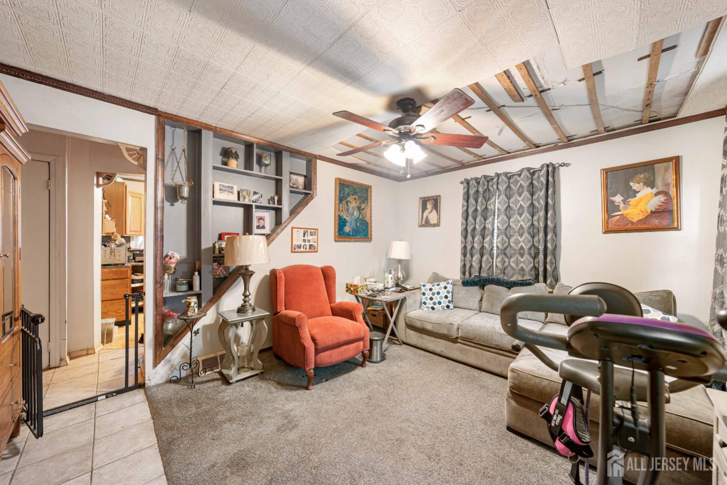 81 Larch Street Image 2